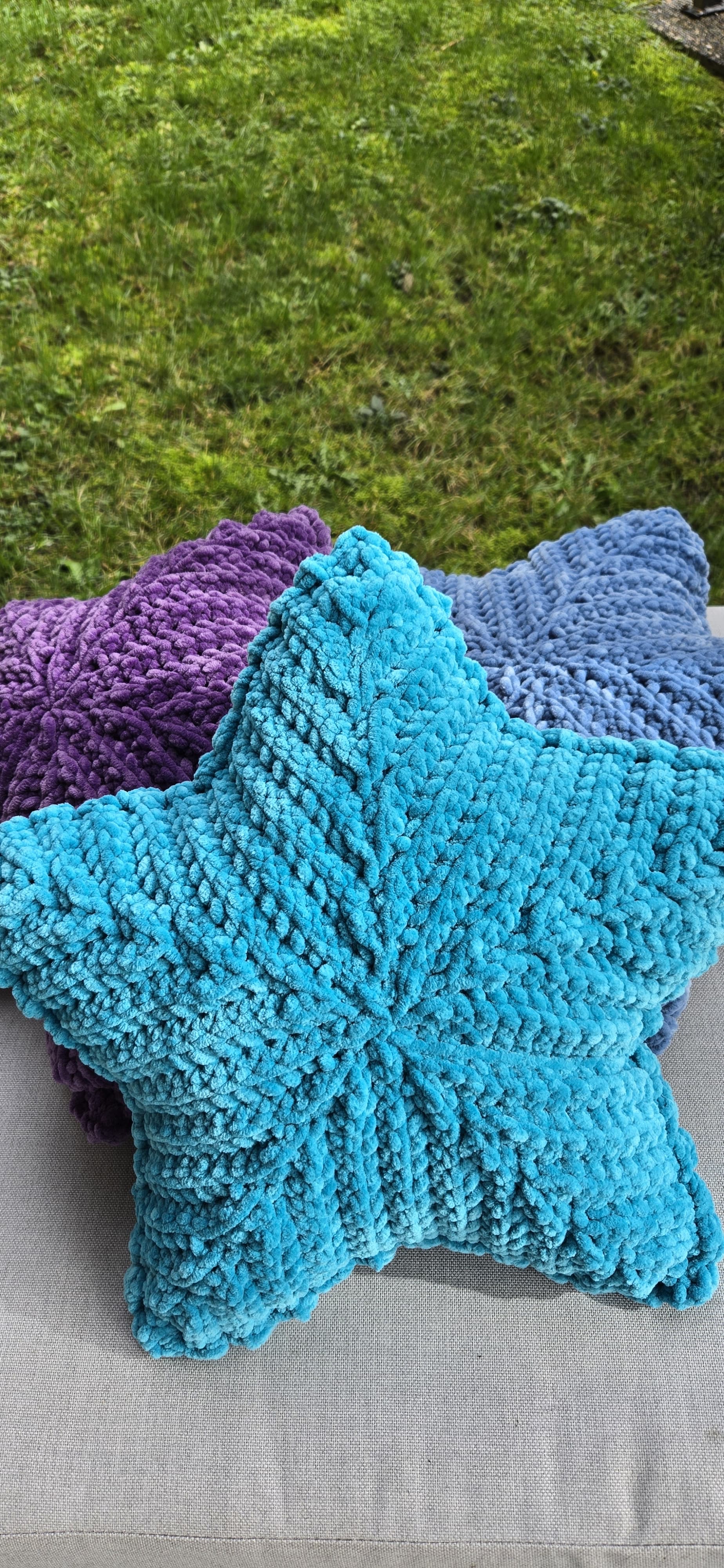 Blue Star Cushion